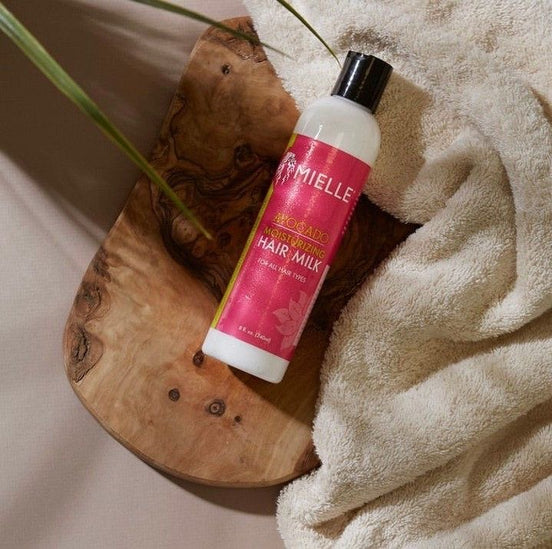 Lapte Hidratant pentru Păr cu Avocado Mielle Avocado Moisturizing Hair Milk, 240ml